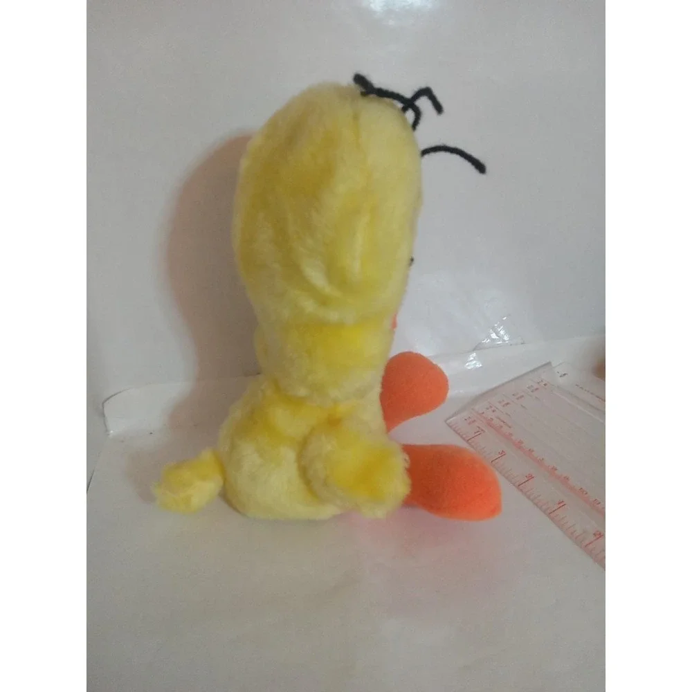 Tweety Bird Plush Stuffed Animal Looney Tunes Yellow Orange Feet 8